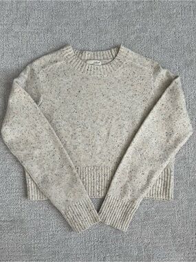 Universal thread cozy popcorn sweater